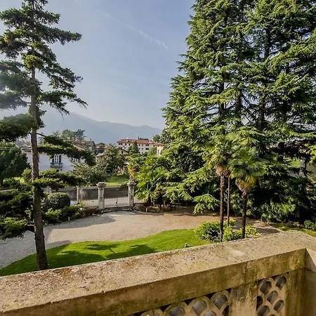 Como