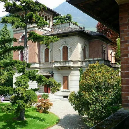 Como Vila *