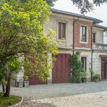 Vila Como